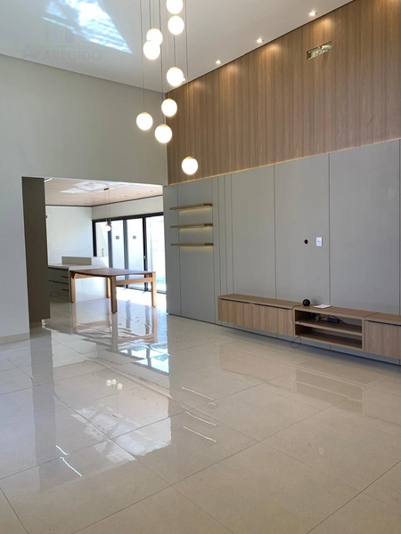 A casa dos sonhos! 3 suítes plenas sendo 1 máster com muito requinte e bom gosto.: 7ª foto da galeria de imagens do imóvel