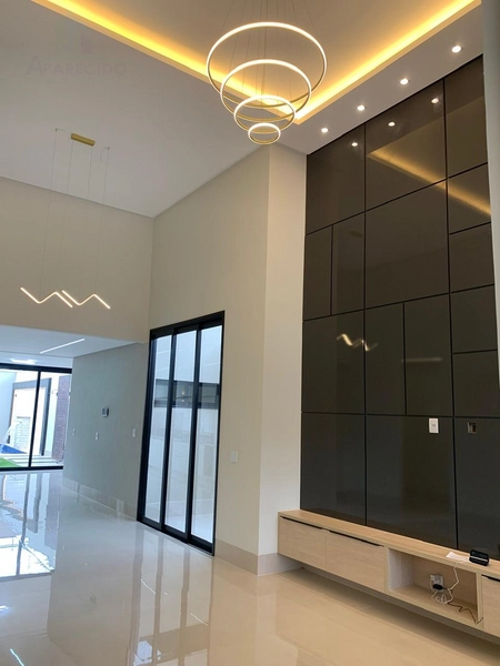 Casa dos sonhos 3 suítes, armários com muito requinte e bom gosto.: 3ª foto da galeria de imagens do imóvel