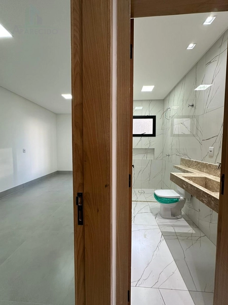 MARAVILHOSA CASA com  alto padrão no setor Três Marias: 2ª foto da galeria de imagens do imóvel