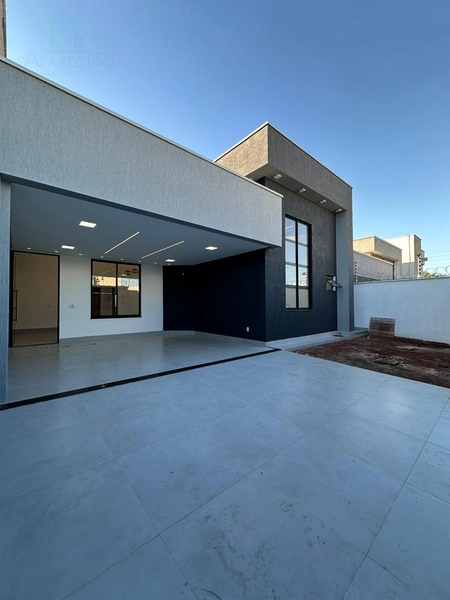 MARAVILHOSA CASA com  alto padrão no setor Três Marias: 1ª foto da galeria de imagens do imóvel