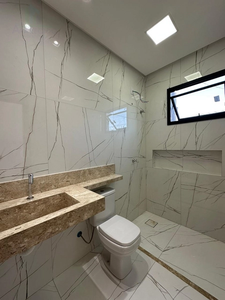 MARAVILHOSA CASA com  alto padrão no setor Três Marias: 8ª foto da galeria de imagens do imóvel