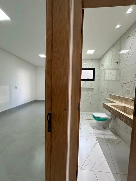 MARAVILHOSA CASA com  alto padrão no setor Três Marias: 3ª foto da galeria de imagens do imóvel