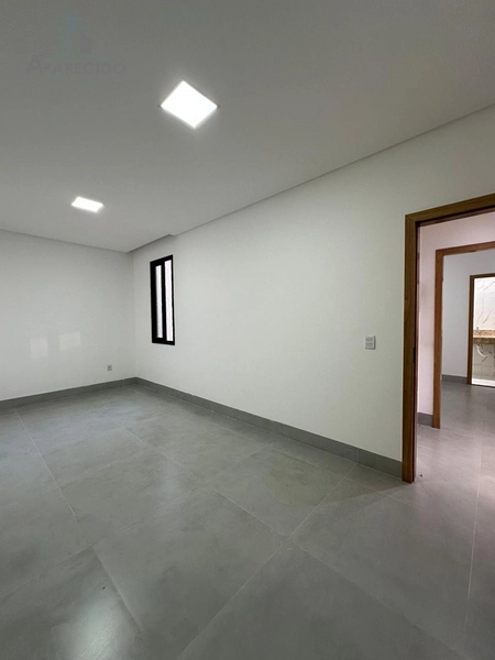 MARAVILHOSA CASA com  alto padrão no setor Três Marias: 14ª foto da galeria de imagens do imóvel