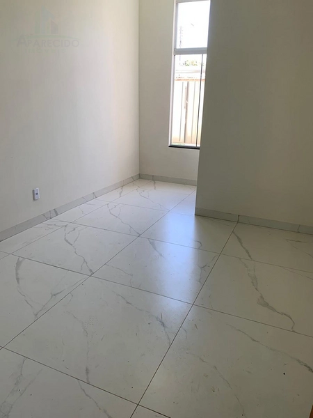 Casa moderna com 3 quartos sendo 1 suíte: 8ª foto da galeria de imagens do imóvel