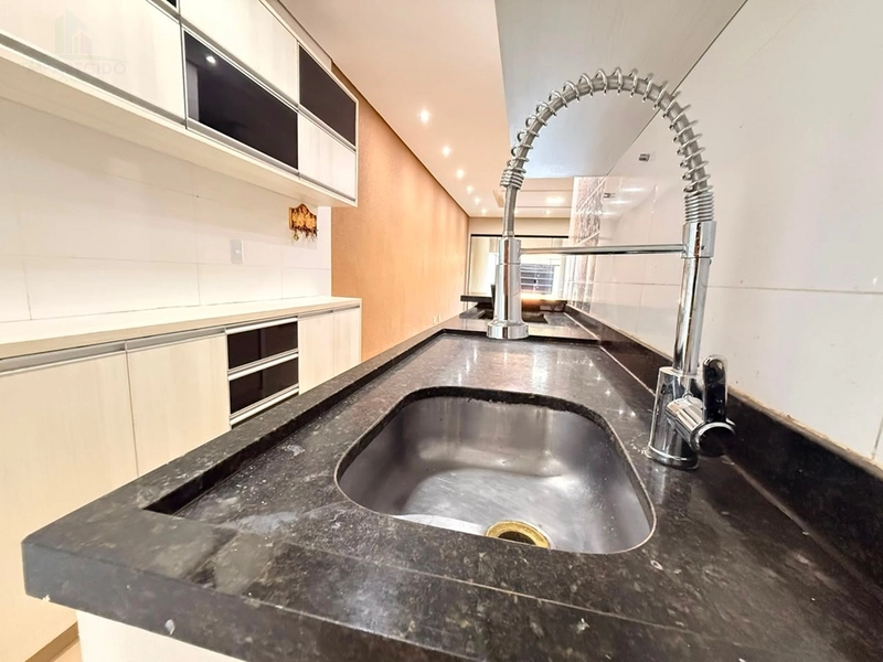 Linda casa com 3/1 suíte e armários no setor Três Marias: 9ª foto da galeria de imagens do imóvel