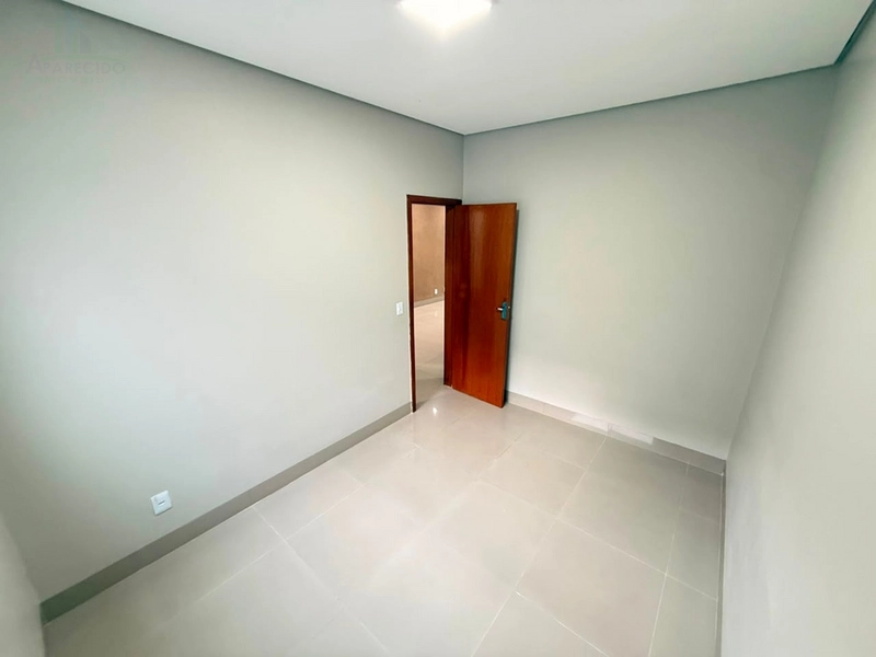 Linda casa com 3/1 suíte e armários no setor Três Marias: 10ª foto da galeria de imagens do imóvel