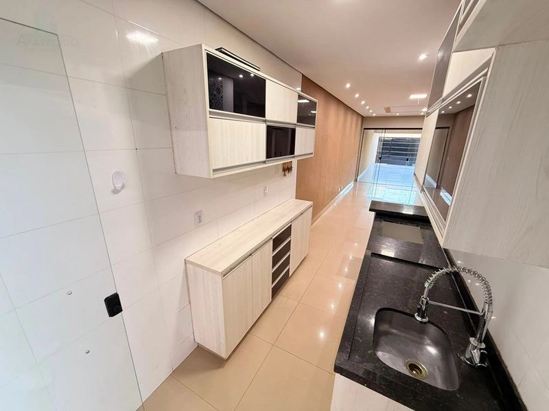 Linda casa com 3/1 suíte e armários no setor Três Marias: 15ª foto da galeria de imagens do imóvel