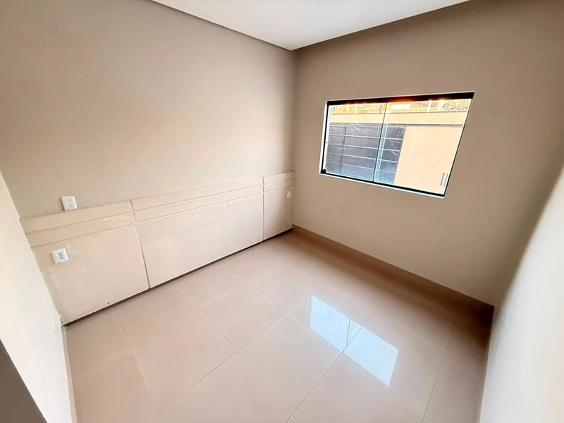 Linda casa com 3/1 suíte e armários no setor Três Marias: 3ª foto da galeria de imagens do imóvel
