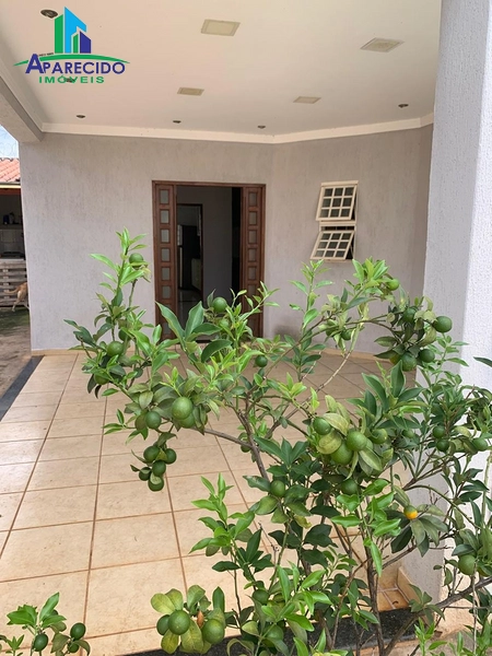 Casa à venda no Pappilon Park 3 suítes plenas e piscina  R$ 450.000,00: 3ª foto da galeria de imagens do imóvel