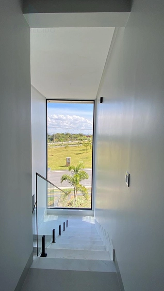 Lindo sobrado com 4 suítes, sendo 1 máster e piscina: 3ª foto da galeria de imagens do imóvel