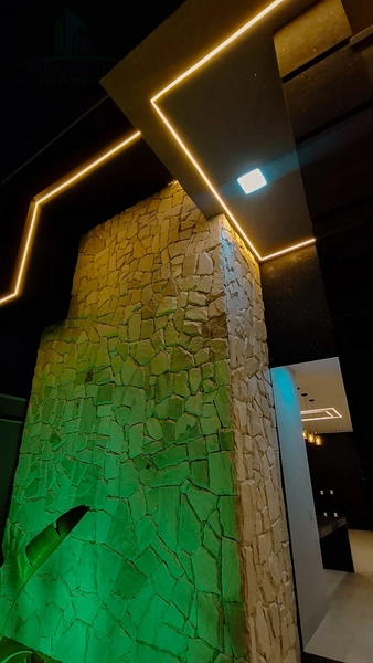 Maravilhosa casa com 3 suítes plenas com iluminação e piscina aquecida, tudo com muito requinte e bom gosto.: 6ª foto da galeria de imagens do imóvel