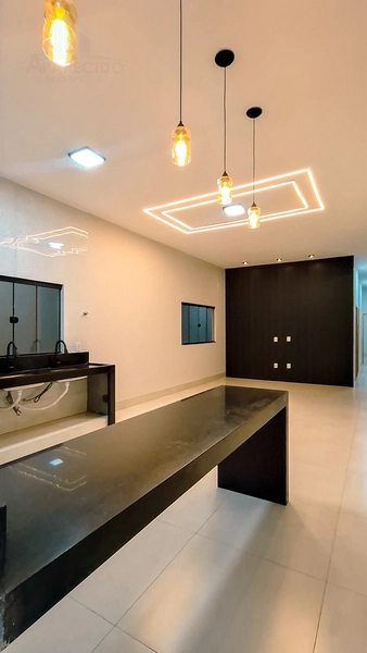 Maravilhosa casa com 3 suítes plenas com iluminação e piscina aquecida, tudo com muito requinte e bom gosto.: 17ª foto da galeria de imagens do imóvel