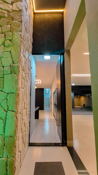 Maravilhosa casa com 3 suítes plenas com iluminação e piscina aquecida, tudo com muito requinte e bom gosto.: 10ª foto da galeria de imagens do imóvel