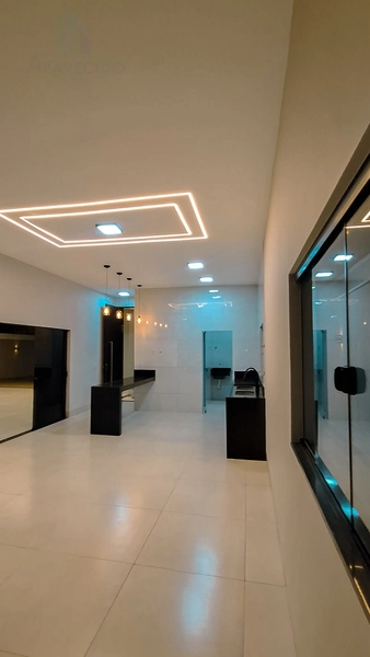 Maravilhosa casa com 3 suítes plenas com iluminação e piscina aquecida, tudo com muito requinte e bom gosto.: 15ª foto da galeria de imagens do imóvel