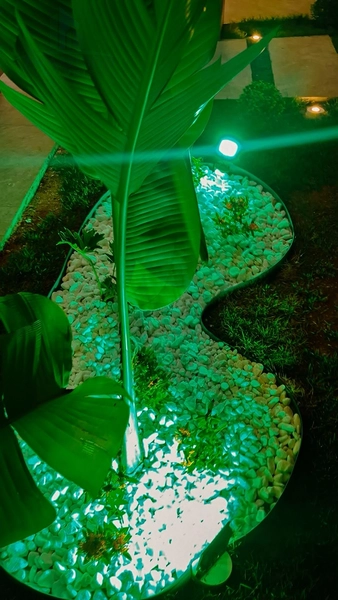 Maravilhosa casa com 3 suítes plenas com iluminação e piscina aquecida, tudo com muito requinte e bom gosto.: 2ª foto da galeria de imagens do imóvel
