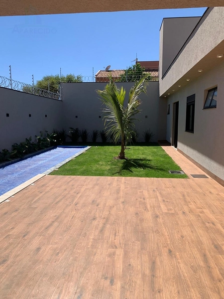 Casa de alto padrão no Jardim Europa com 4 suítes plenas, com muito requinte e bom gosto: 17ª foto da galeria de imagens do imóvel