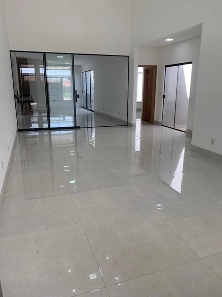 Casa à venda 3 Quartos, 1 Suite, 2 Vagas, 219M², Jardim Helvécia, Aparecida de Goiânia - GO: 5ª foto da galeria de imagens do imóvel