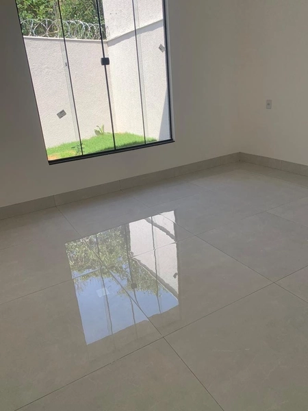 Casa à venda 3 Quartos, 1 Suite, 2 Vagas, 219M², Jardim Helvécia, Aparecida de Goiânia - GO: 1ª foto da galeria de imagens do imóvel