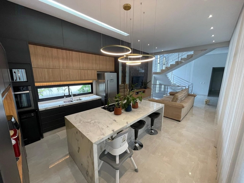 Maravilhosa casa com vista para toda Goiânia, com 3 suítes, mobilhada e decorada com muito requinte.: 7ª foto da galeria de imagens do imóvel