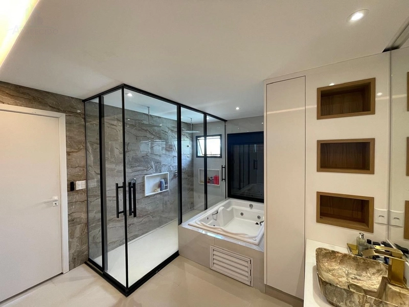 Maravilhosa casa com vista para toda Goiânia, com 3 suítes, mobilhada e decorada com muito requinte.: 10ª foto da galeria de imagens do imóvel