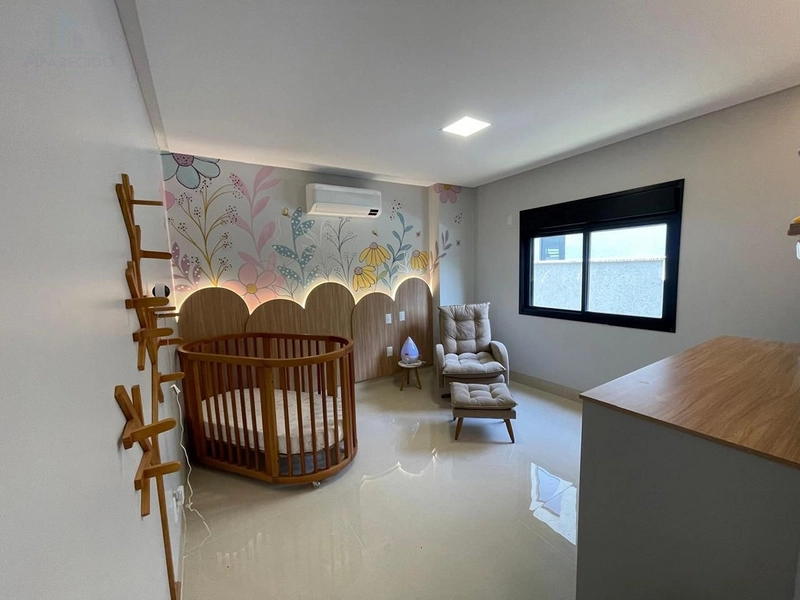 Maravilhosa casa com vista para toda Goiânia, com 3 suítes, mobilhada e decorada com muito requinte.: 12ª foto da galeria de imagens do imóvel