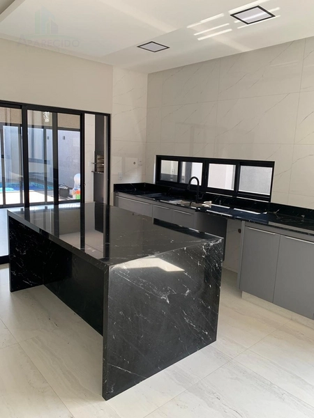 Maravilhosa casa com 3 suítes plenas com muito requinte.: 15ª foto da galeria de imagens do imóvel