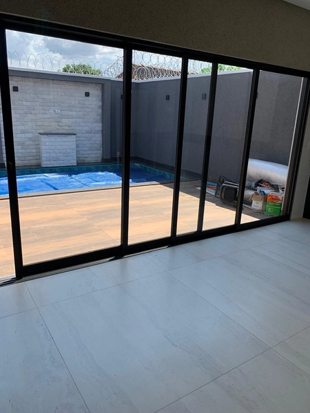 Maravilhosa casa com 3 suítes plenas com muito requinte.: 10ª foto da galeria de imagens do imóvel