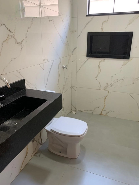 Linda casa com3/1 suíte muito requinte e bom gosto: 2ª foto da galeria de imagens do imóvel