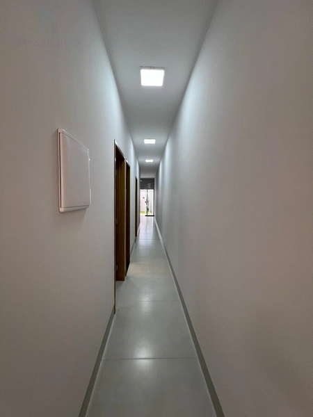 Maravilhosa casa com 2 quartos sendo 1 suíte com muito bom gosto e requinte.: 25ª foto da galeria de imagens do imóvel