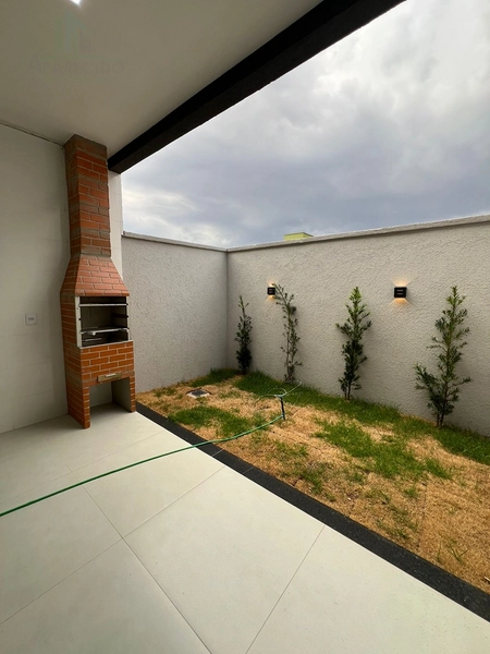 Maravilhosa casa com 2 quartos sendo 1 suíte com muito bom gosto e requinte.: 2ª foto da galeria de imagens do imóvel