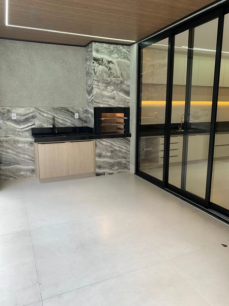 Casa dos sonhos no Parque Amazônia, toda em armários com muito requinte e bom gosto,: 2ª foto da galeria de imagens do imóvel