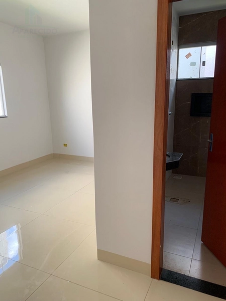 Linda casa 3/4 sendo 1 suíte com muito requinte que agrega ao seu sonho: 4ª foto da galeria de imagens do imóvel