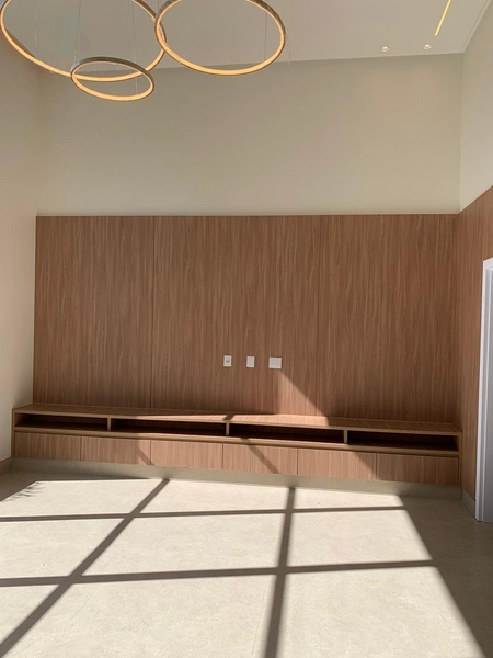 Maravilhosa casa com 4 suítes plenas, 1 closet,  com muito bom gosto e requinte.: 5ª foto da galeria de imagens do imóvel