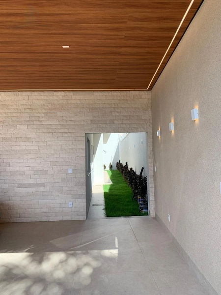 Maravilhosa casa com 4 suítes plenas, 1 closet,  com muito bom gosto e requinte.: 6ª foto da galeria de imagens do imóvel