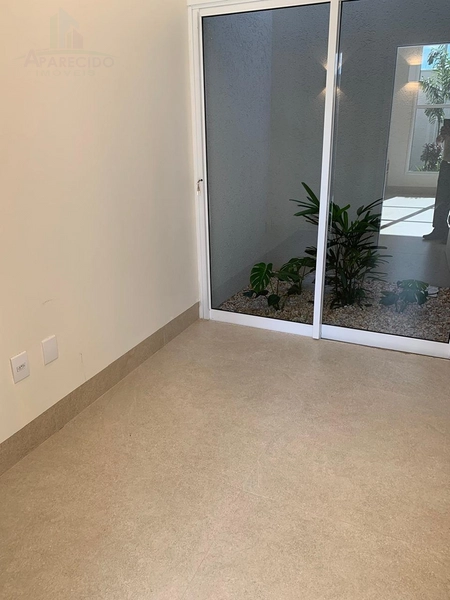 Maravilhosa casa com 4 suítes plenas, 1 closet,  com muito bom gosto e requinte.: 4ª foto da galeria de imagens do imóvel