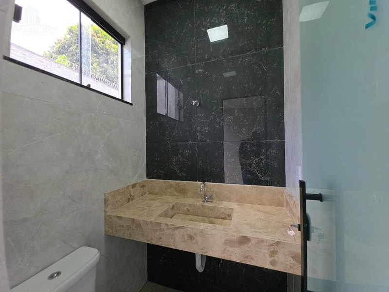 Linda casa 3/4 sendo 1 suíte com piscina : 2ª foto da galeria de imagens do imóvel