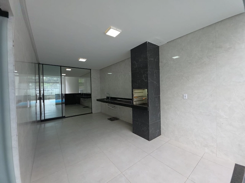 Linda casa 3/4 sendo 1 suíte com piscina : 4ª foto da galeria de imagens do imóvel