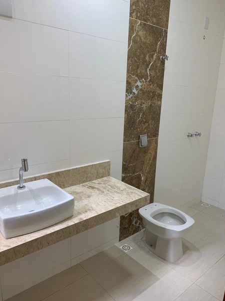 Casa à venda 3 Quartos, 3 Suites, 4 Vagas, 214.5M², Anhangüera, Goiânia - GO: 3ª foto da galeria de imagens do imóvel