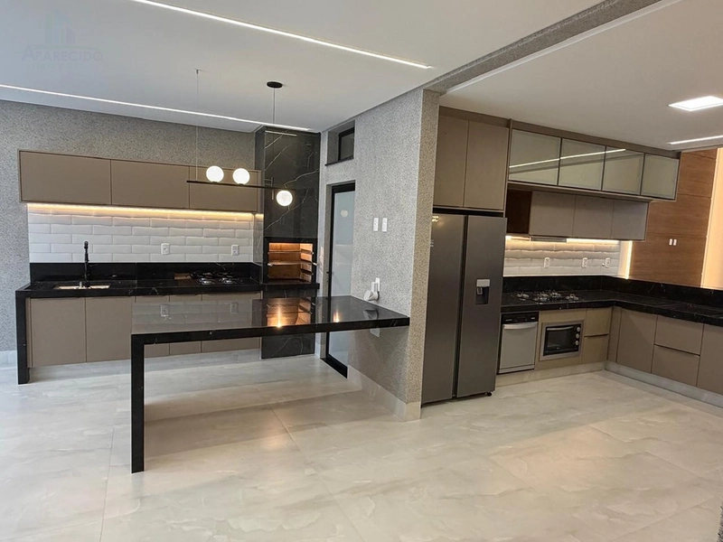 Casa maravilhosa com 4 suítes fino acabamento: 10ª foto da galeria de imagens do imóvel