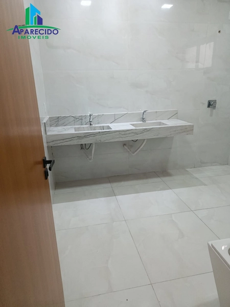 Linda casa com 3 suítes plenas, piscina aquecida e toda a casa.: 23ª foto da galeria de imagens do imóvel