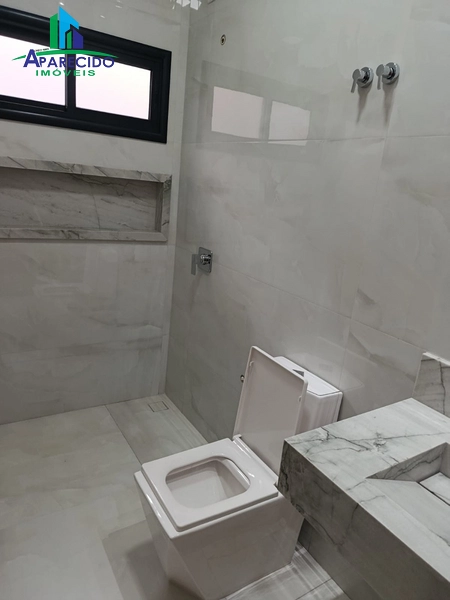 Linda casa com 3 suítes plenas, piscina aquecida e toda a casa.: 7ª foto da galeria de imagens do imóvel