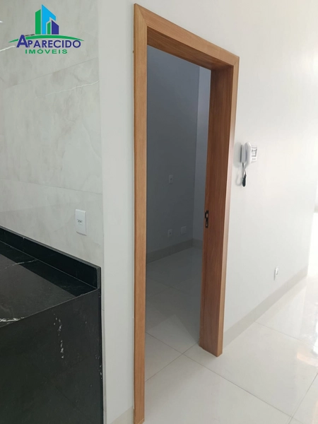 Linda casa com 3 suítes plenas, piscina aquecida e toda a casa.: 5ª foto da galeria de imagens do imóvel