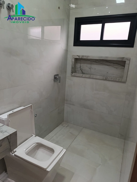 Linda casa com 3 suítes plenas, piscina aquecida e toda a casa.: 6ª foto da galeria de imagens do imóvel