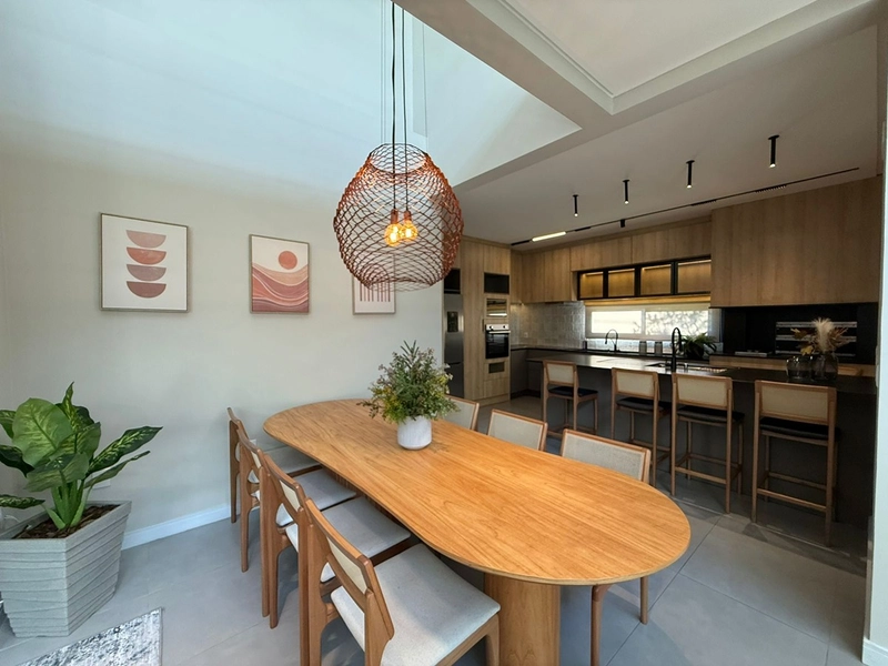 CASA DE ALTO PADRÃO NO CONDADO DE CAPÃO: 25ª foto da galeria de imagens do imóvel