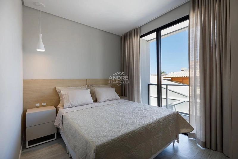 TRIPLEX 150 METROS DO MAR COM PISCINA: 8ª foto da galeria de imagens do imóvel