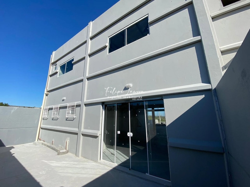 Predio comercial com 250m2 próximo loja PraCasa Lorenzeti: 5ª foto da galeria de imagens do imóvel