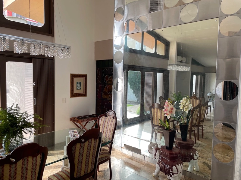 Casa térrea quase Dom Joaquim com area de  1924m²  para o seu lazer: 3ª foto da galeria de imagens do imóvel