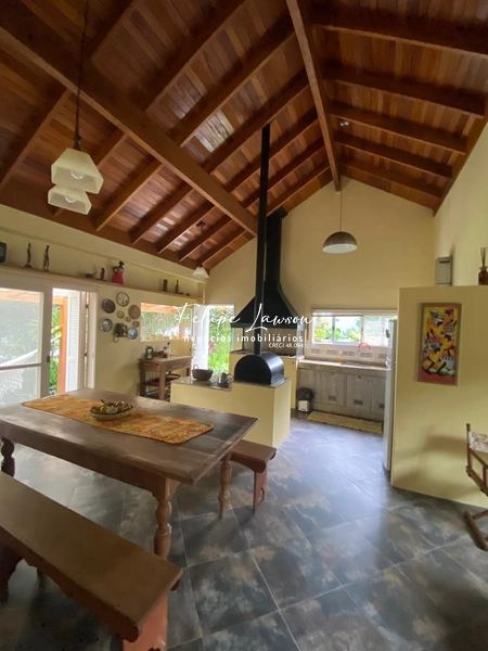 Casa impecável no altos do laranjal com 3 quartos: 22ª foto da galeria de imagens do imóvel