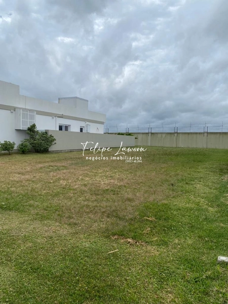 Terreno fundo de muro Veredas Altos do Laranjal: 1ª foto da galeria de imagens do imóvel