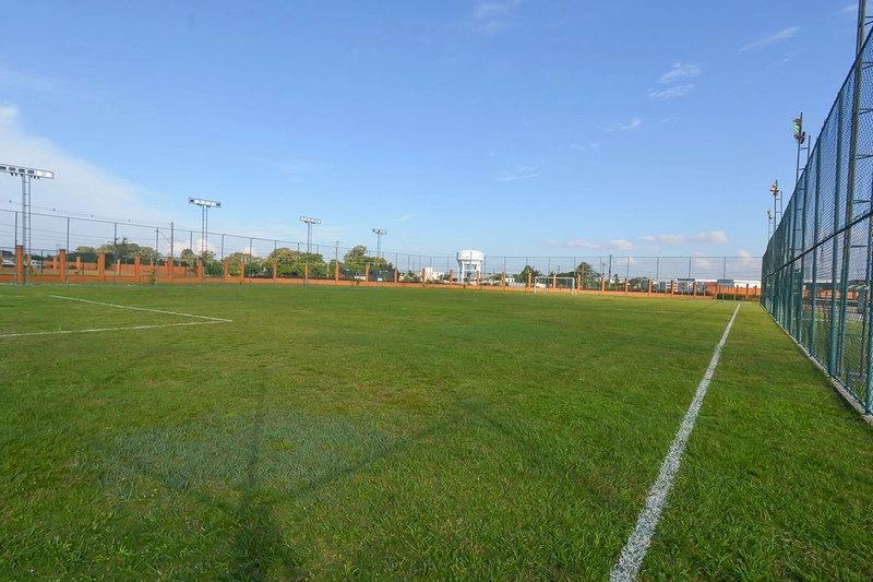 Lote no Alphaville com 423m²: 2ª foto da galeria de imagens do imóvel